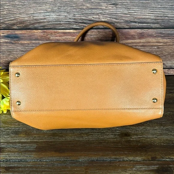 NWT Michael Kors Tan Leather Hamilton Tote Bag! - Picture 6 of 8